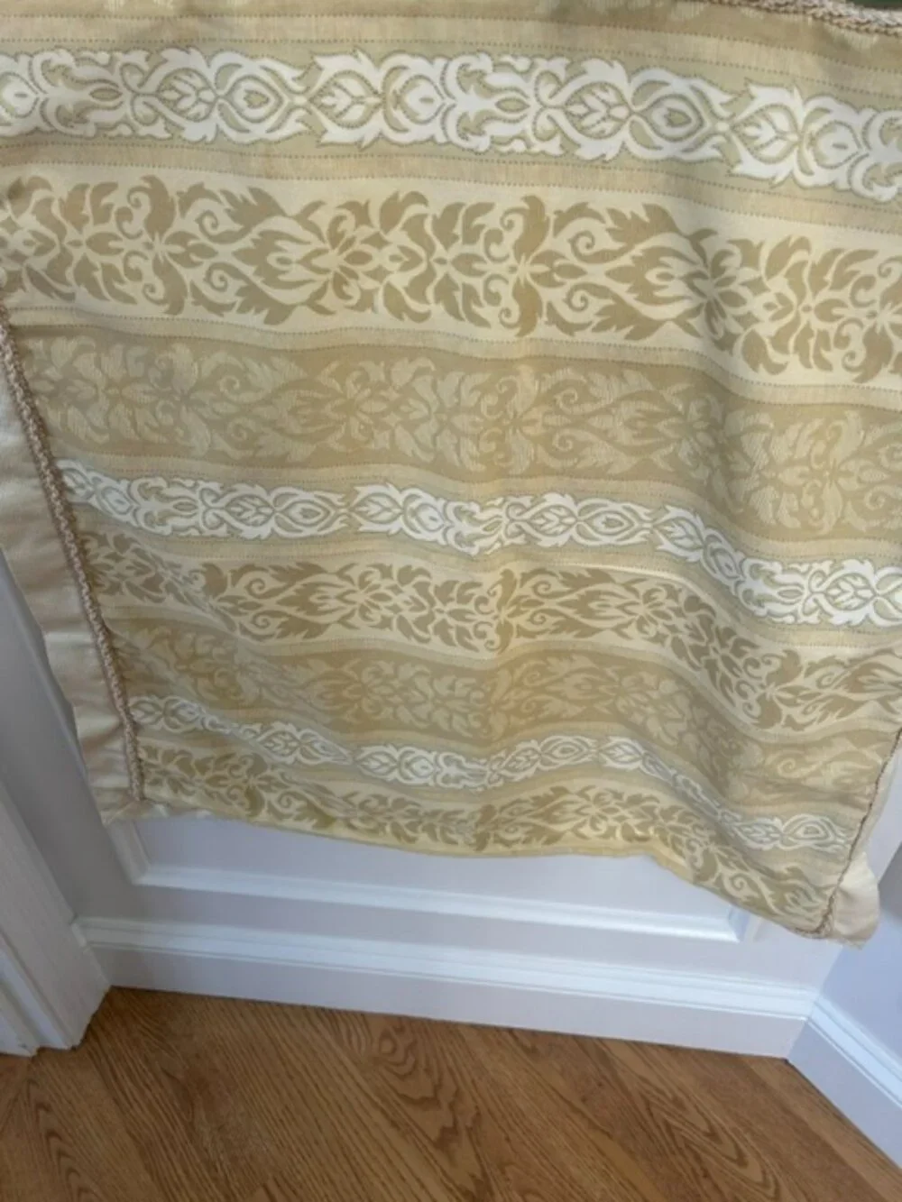 Ethan Allen King Duvet Cover, 2 pillow shams, 2 insert shams , 1 Euro sham